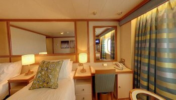 1549560754.3976_c823_P&O Cruises Azura Accommodation Outside Cabin Obstructed.jpg